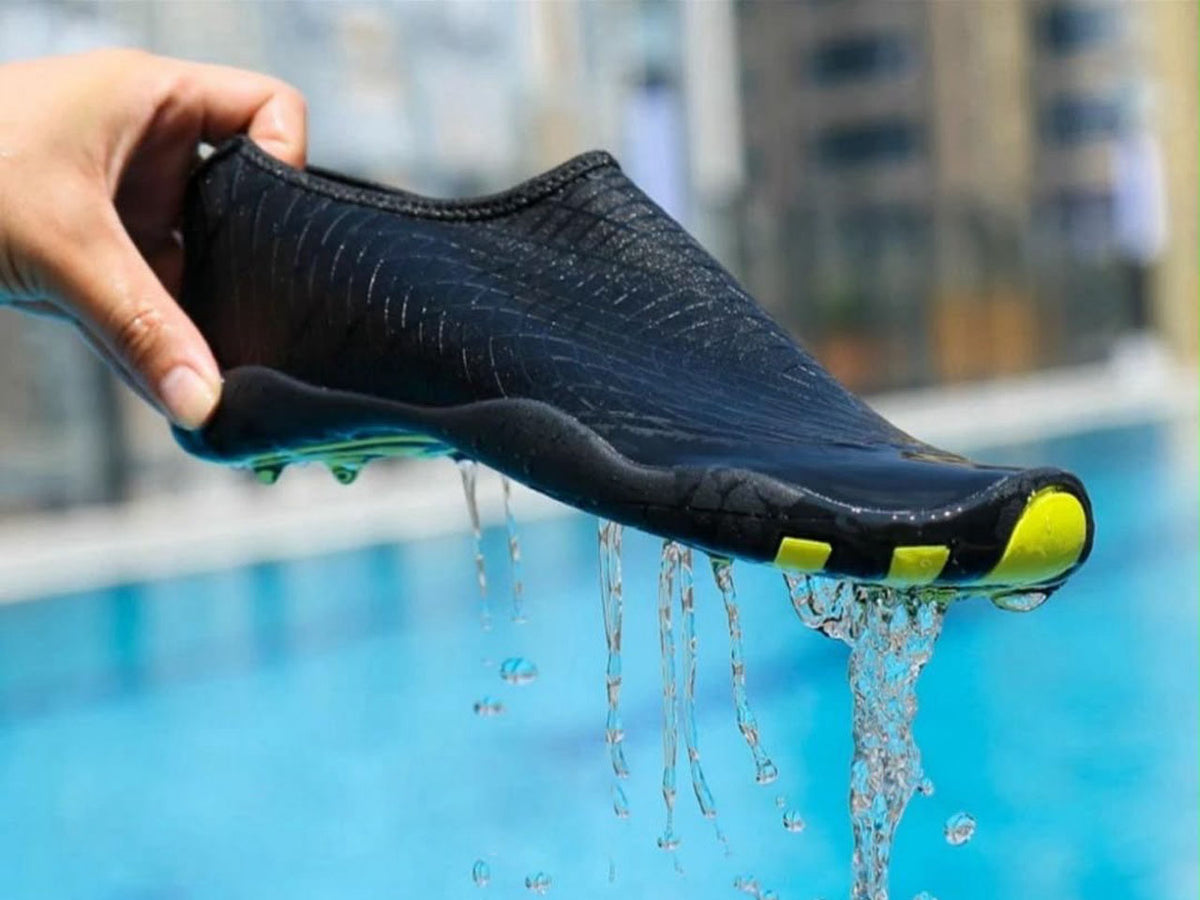 Aquashoes negro