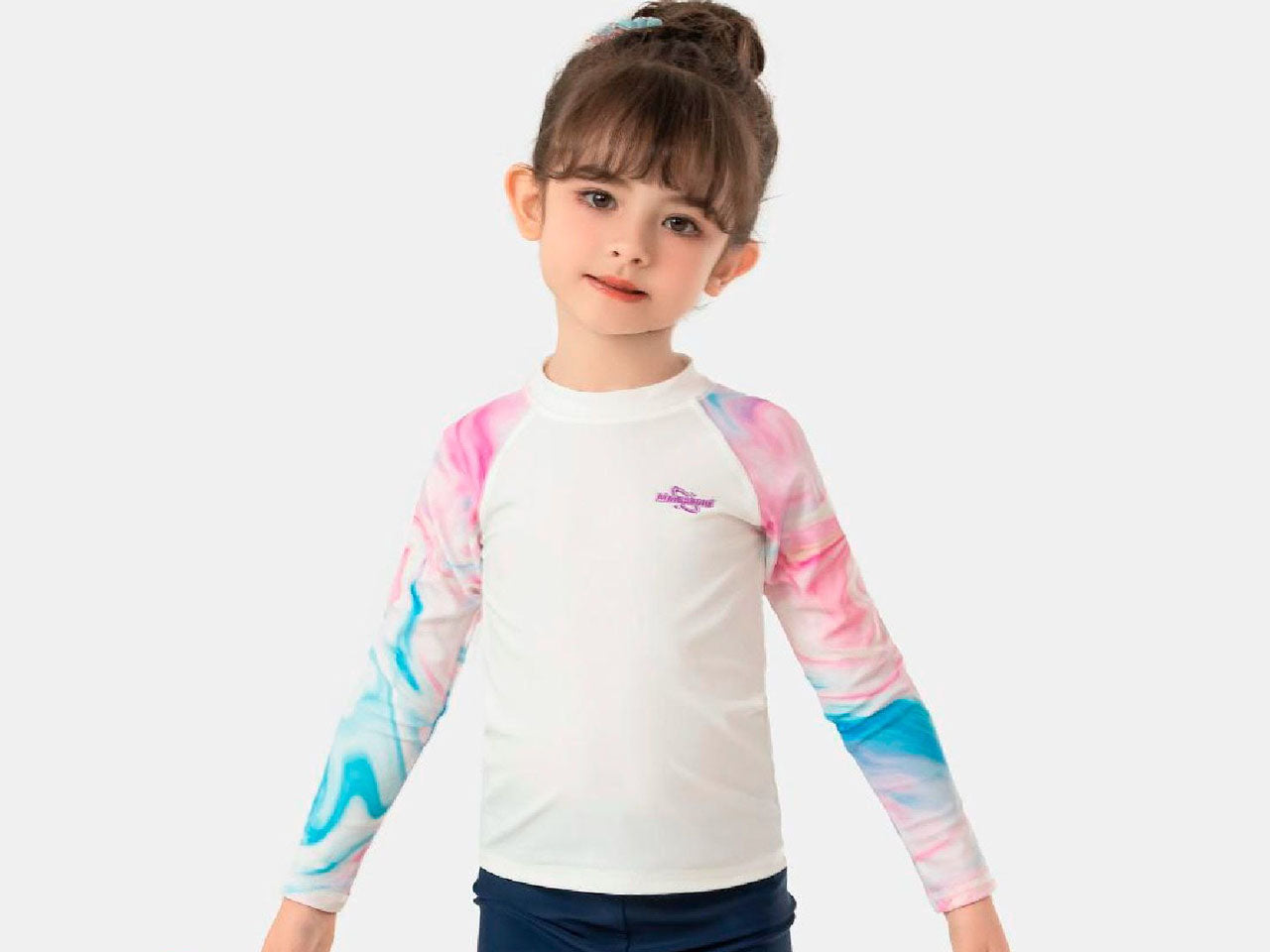 Conjunto UV Niña