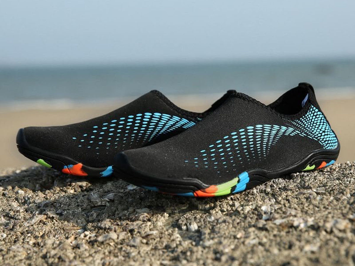 Aquashoes negro azul